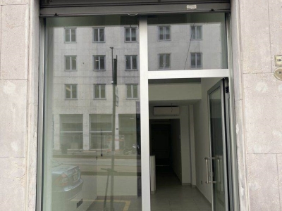 negozio in affitto a Milano