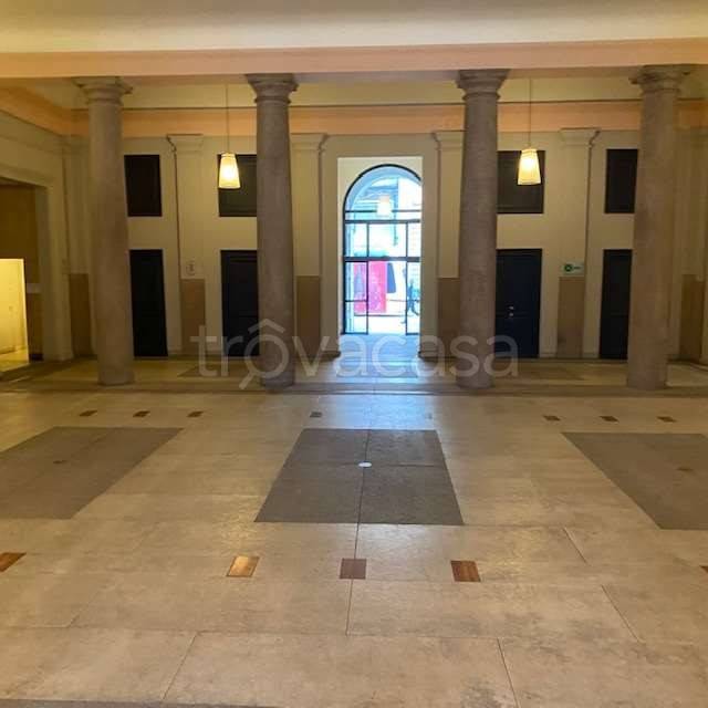 ufficio in affitto a Milano
