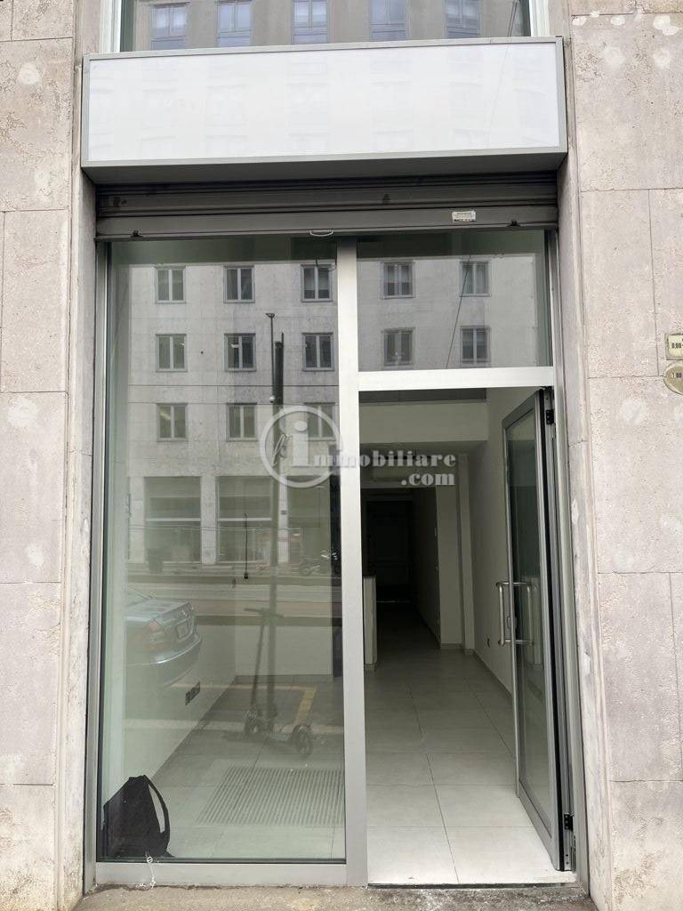 negozio in affitto a Milano in zona Cadorna
