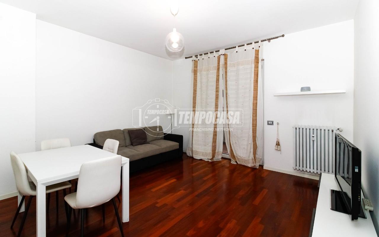 appartamento in affitto a Milano in zona Piazzale Lodi