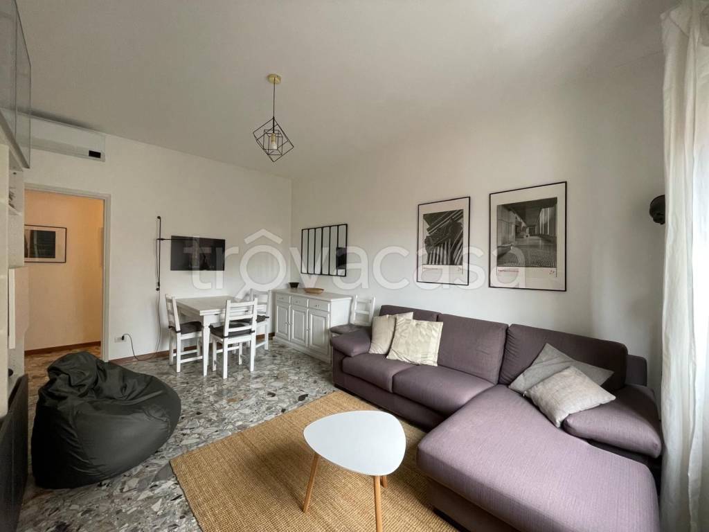 appartamento in affitto a Milano in zona Solari