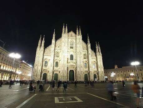 negozio in affitto a Milano