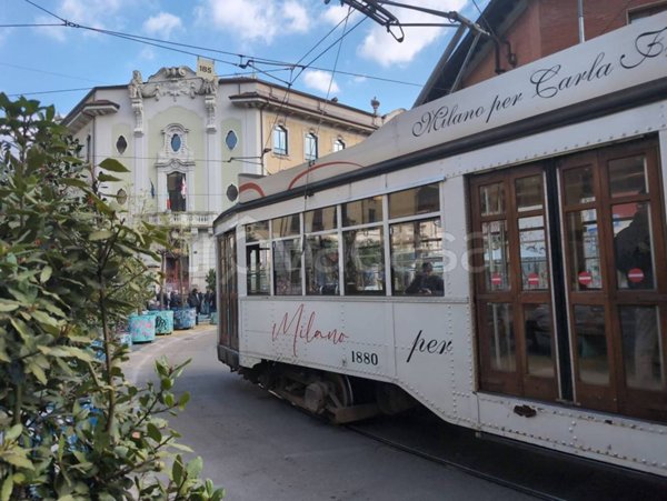 negozio in affitto a Milano