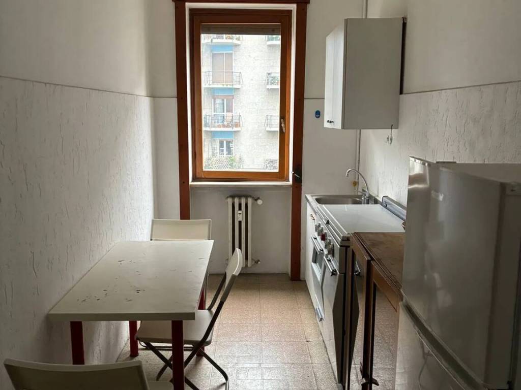 appartamento in affitto a Milano in zona Famagosta