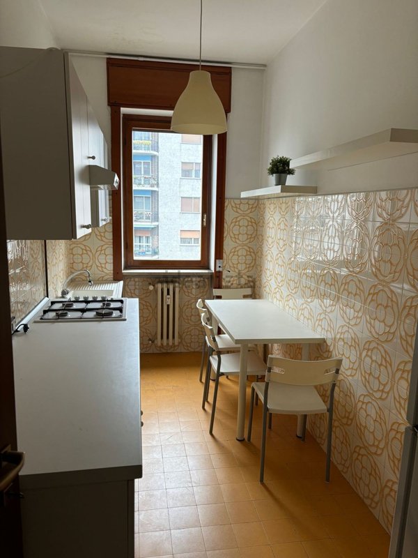 appartamento in affitto a Milano in zona Famagosta