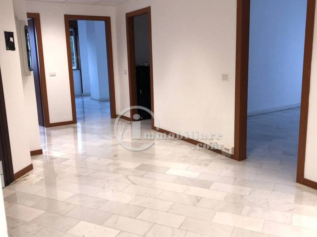ufficio in affitto a Milano in zona Stazione Centrale