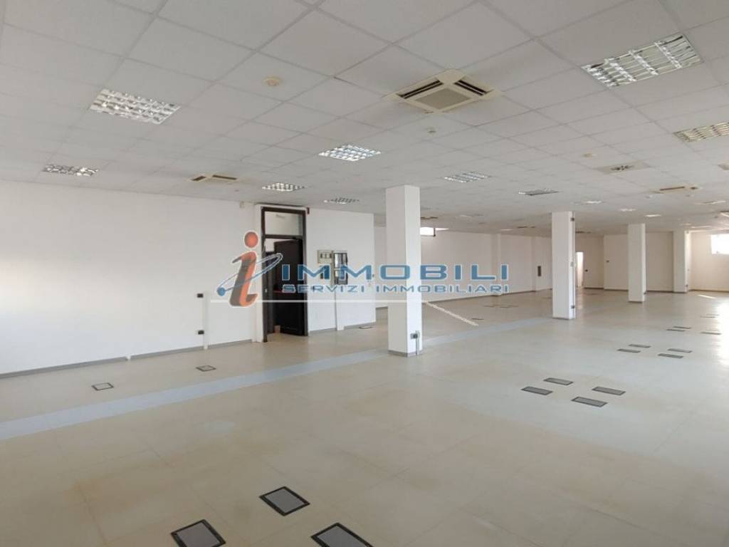 ufficio in affitto a Milano