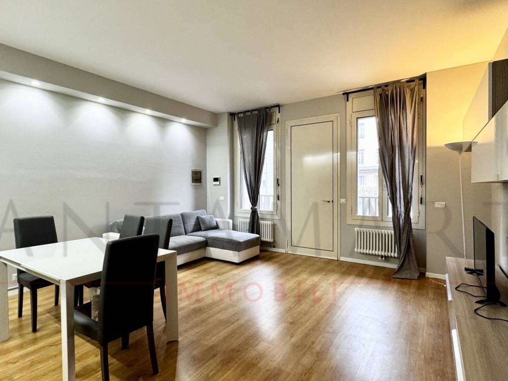 appartamento in affitto a Milano in zona Centro Direzionale