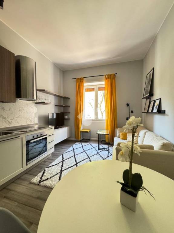 appartamento in affitto a Milano in zona Cinque Giornate