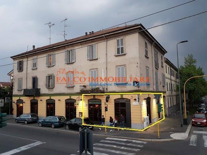 negozio in affitto a Milano in zona Gratosoglio