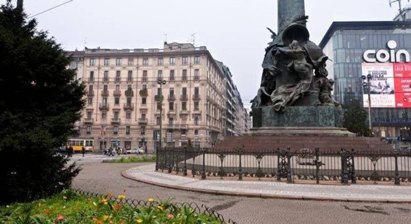 appartamento in affitto a Milano in zona Guastalla