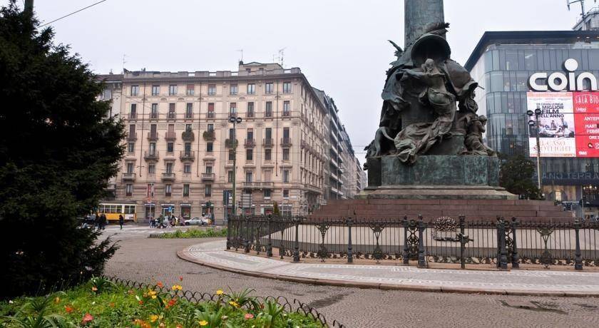 appartamento in affitto a Milano in zona Guastalla