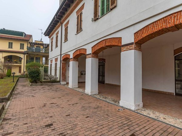 appartamento in affitto a Milano in zona Baggio