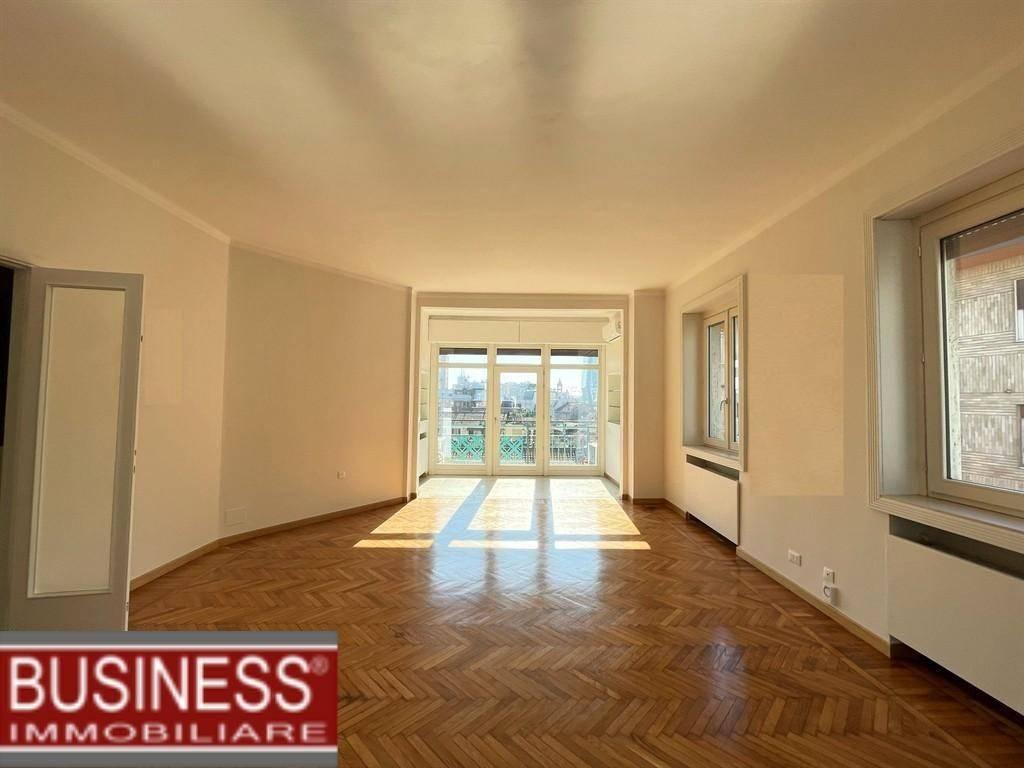 appartamento in affitto a Milano in zona Centro Direzionale