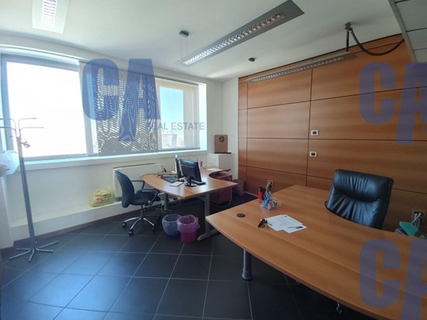 ufficio in affitto a Milano in zona Famagosta