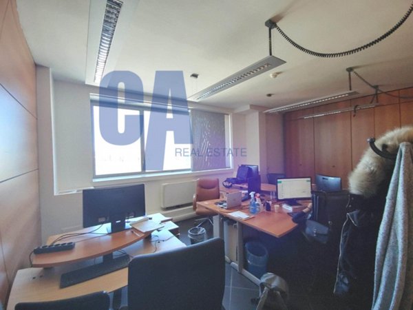 ufficio in affitto a Milano in zona Famagosta