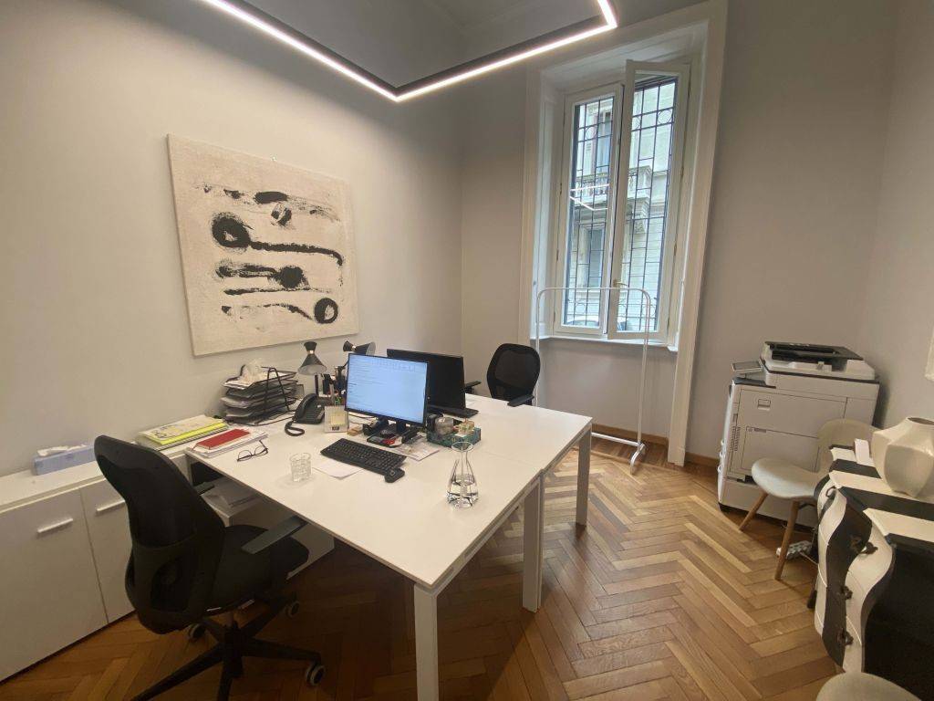 ufficio in affitto a Milano in zona Guastalla