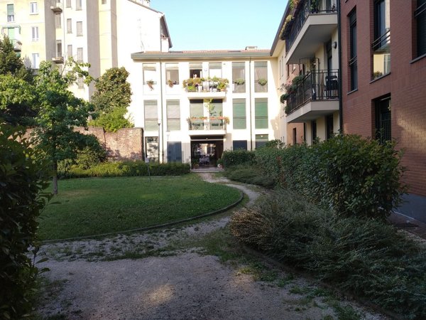 appartamento in affitto a Milano in zona Porta Genova