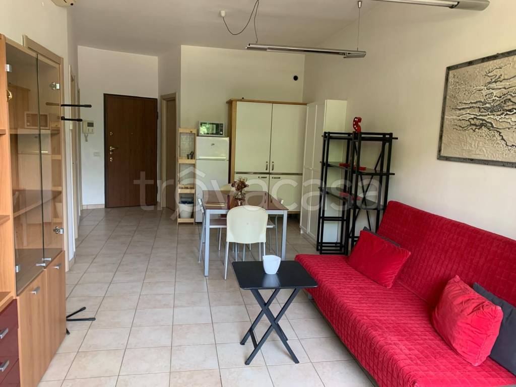 appartamento in affitto a Milano in zona Corvetto