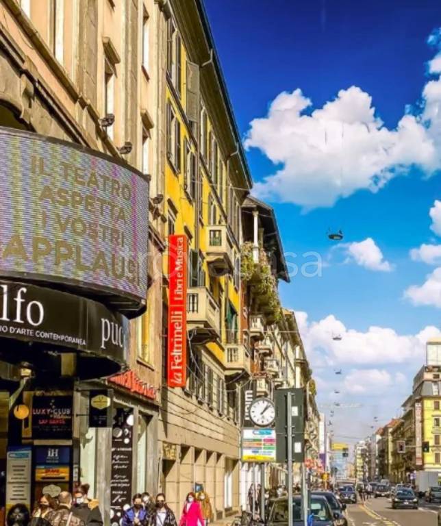 negozio in affitto a Milano