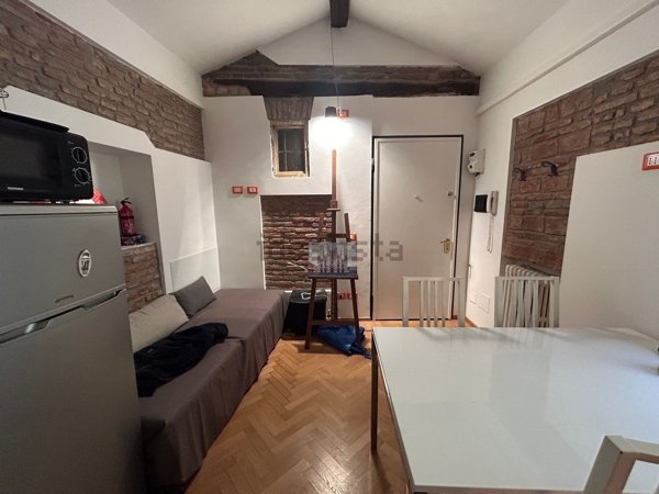 appartamento in affitto a Milano in zona Sant'Ambrogio