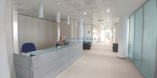 ufficio in affitto a Milano in zona Corvetto