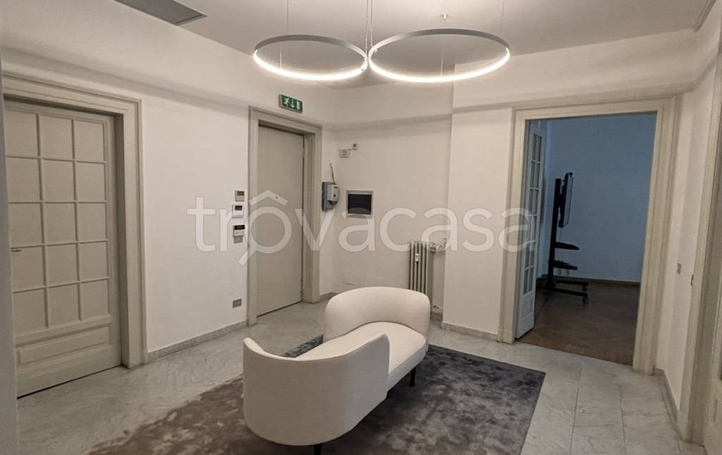 ufficio in affitto a Milano