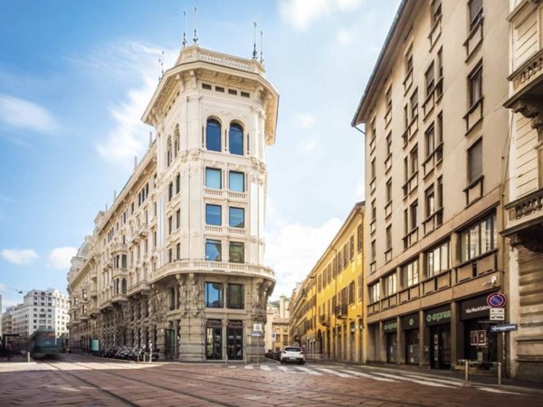 negozio in affitto a Milano