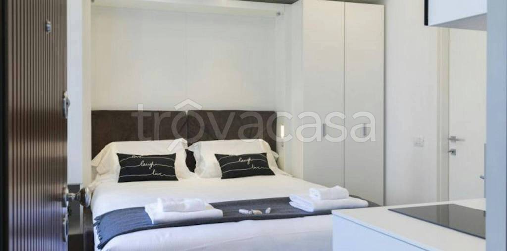 appartamento in affitto a Milano in zona Centro Direzionale