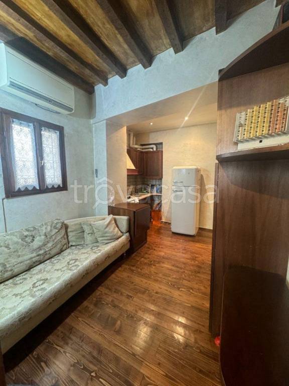 appartamento in affitto a Milano in zona Centro Storico