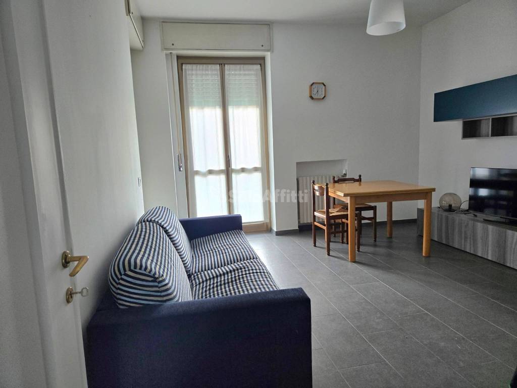 appartamento in affitto a Milano in zona Famagosta