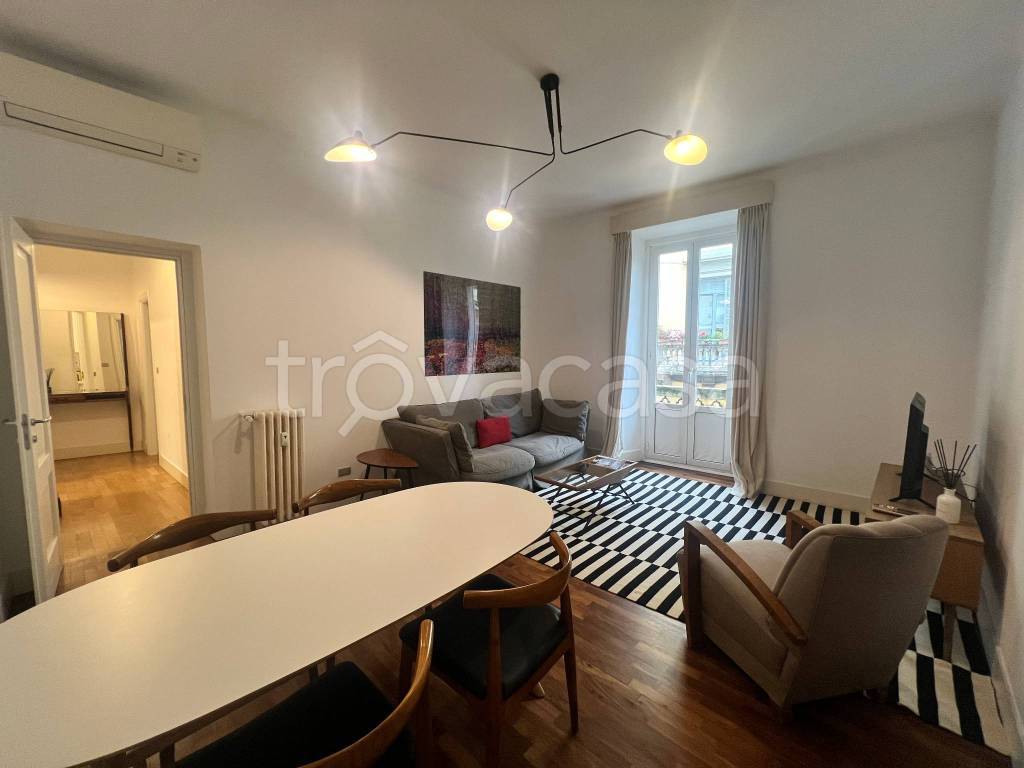 appartamento in affitto a Milano in zona Porta Nuova