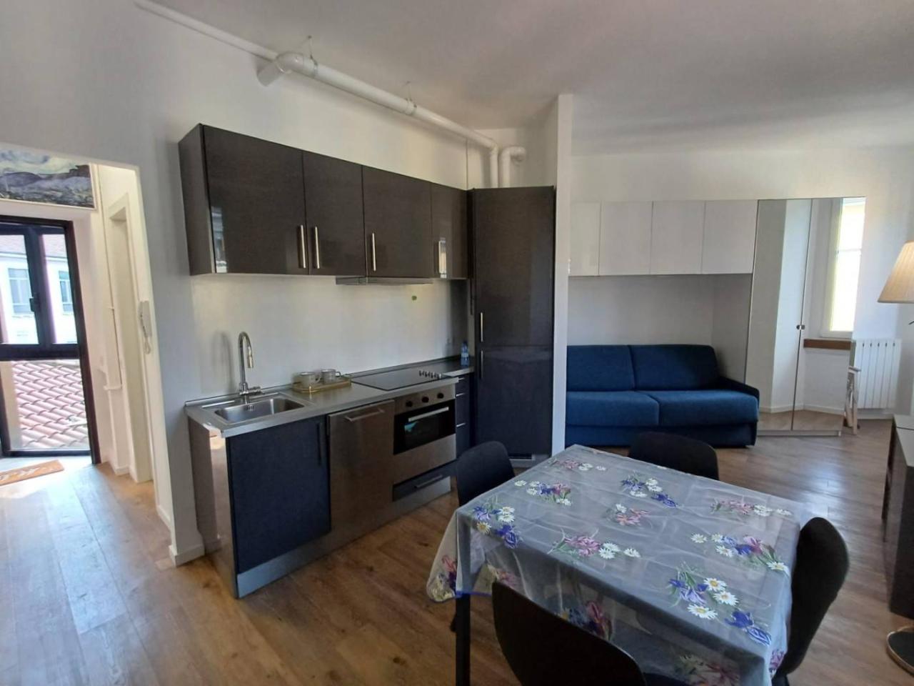 appartamento in affitto a Milano in zona Porta Genova