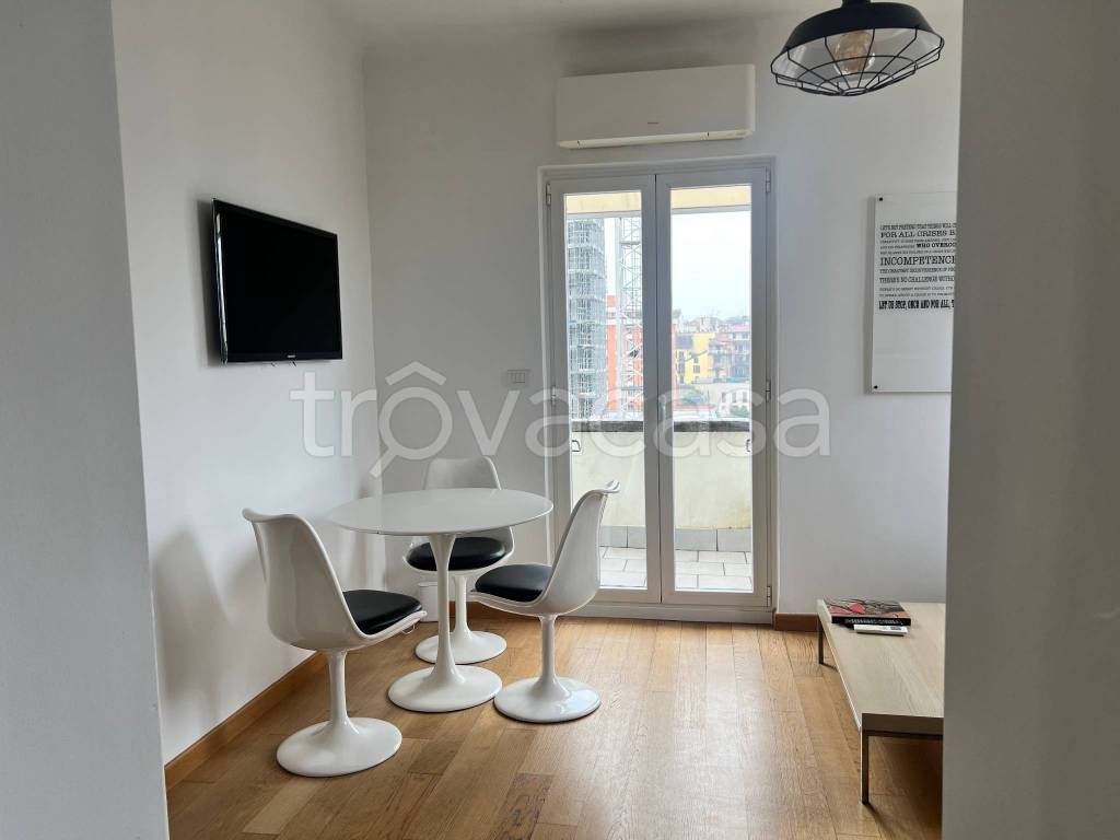 appartamento in affitto a Milano in zona Porta Nuova