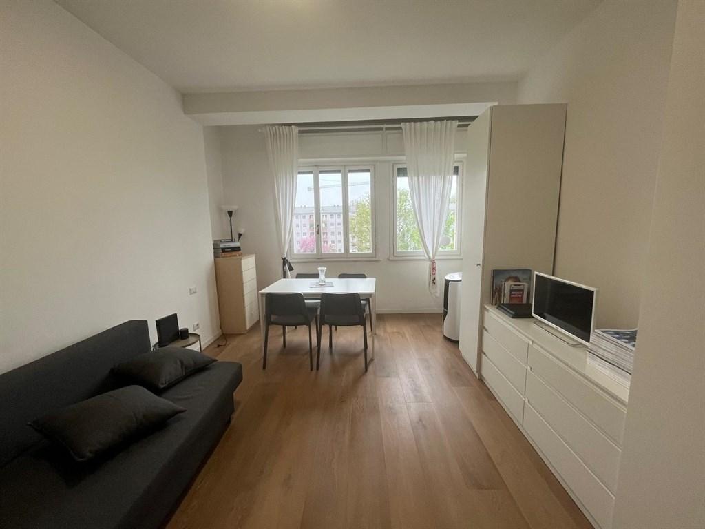 appartamento in affitto a Milano in zona Lorenteggio