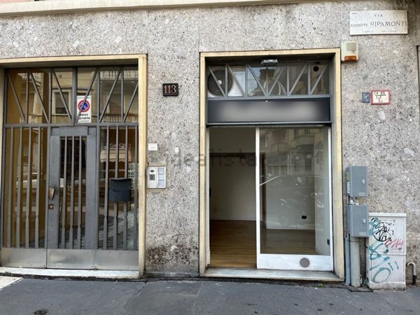 negozio in affitto a Milano