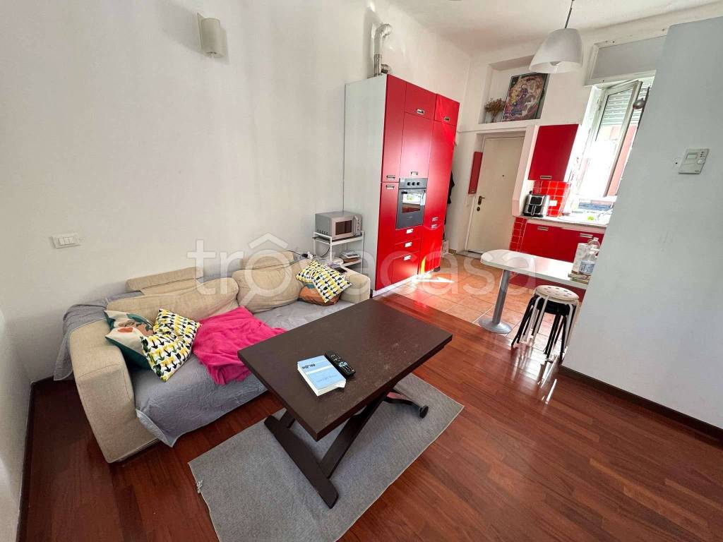 appartamento in affitto a Milano in zona Famagosta