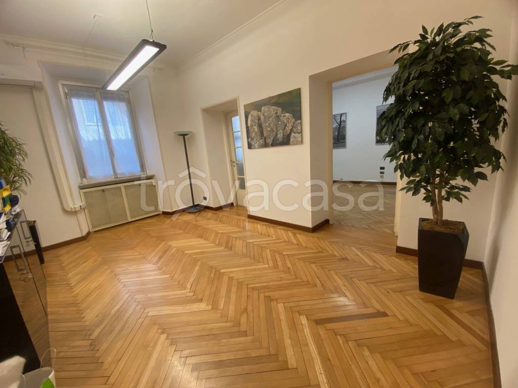 appartamento in affitto a Milano in zona Guastalla