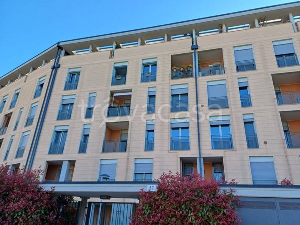 appartamento in affitto a Milano in zona Corvetto