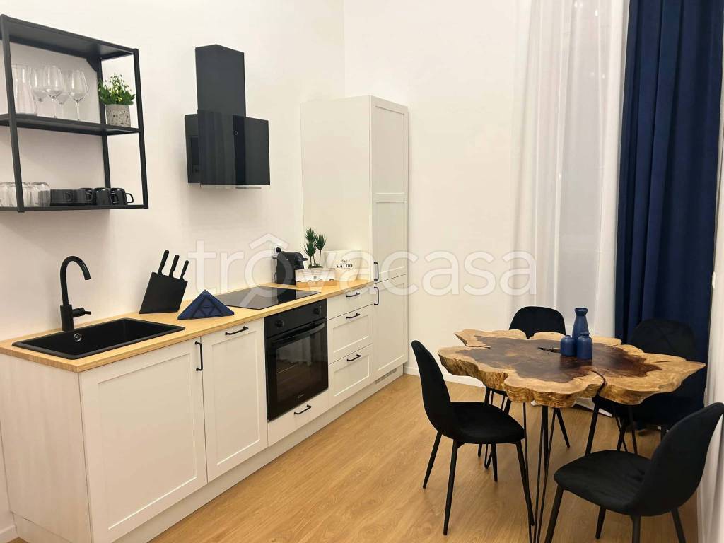 appartamento in affitto a Milano in zona Vigentino