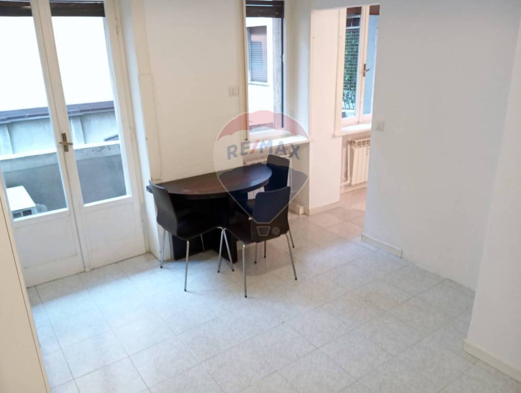 appartamento in affitto a Milano in zona Centro Direzionale