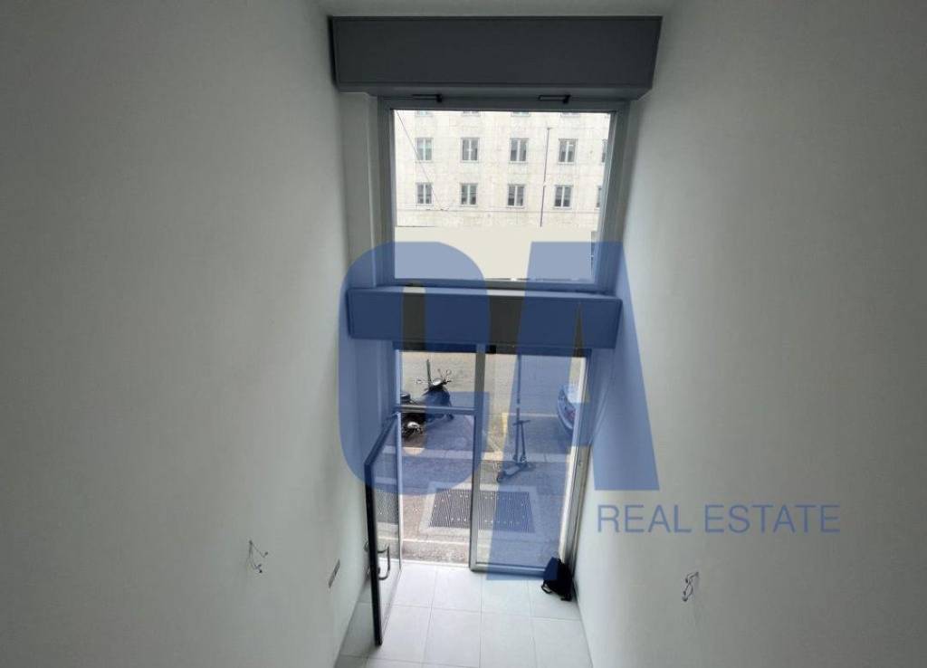 negozio in affitto a Milano