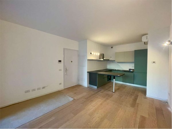 appartamento in affitto a Milano in zona XXII Marzo