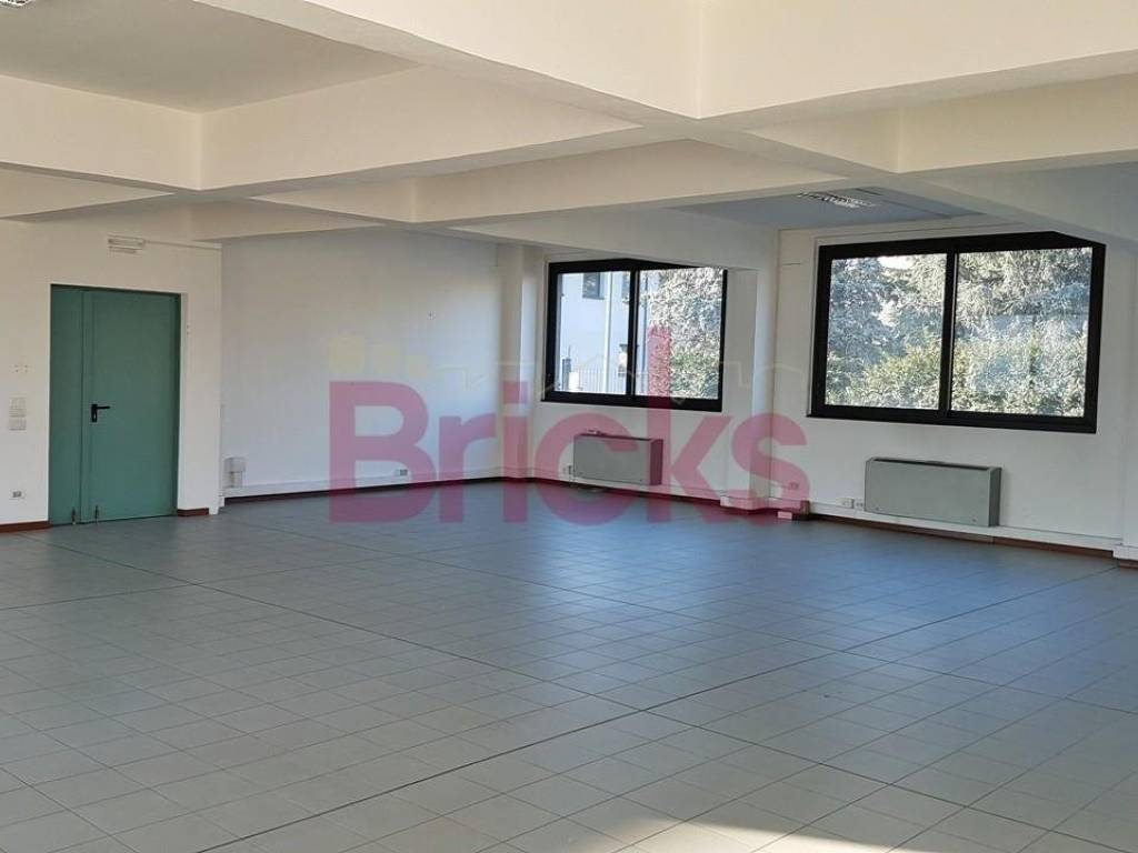 ufficio in affitto a Milano in zona Rogoredo