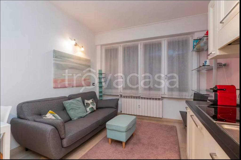 casa indipendente in affitto a Milano in zona Bocconi