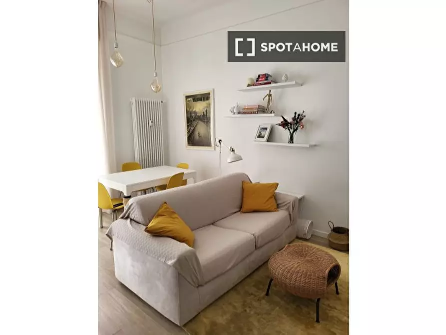appartamento in affitto a Milano in zona Lorenteggio