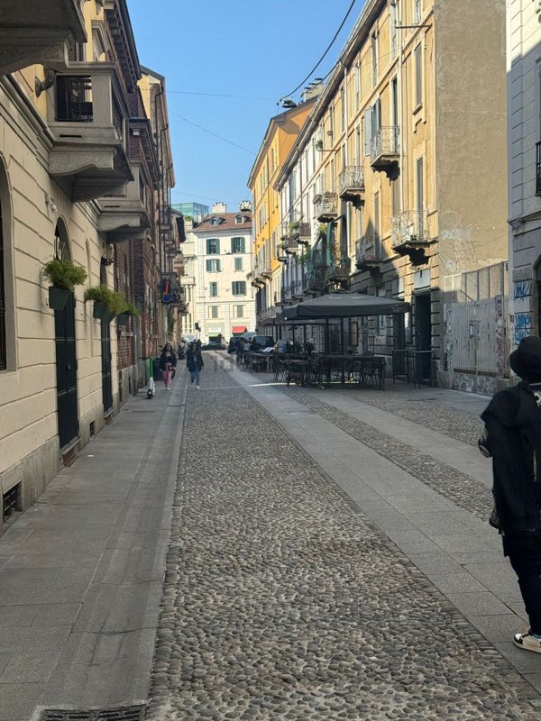appartamento in affitto a Milano in zona Porta Genova