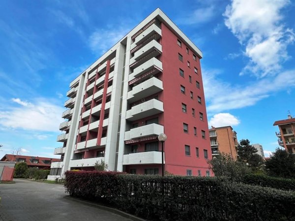 appartamento in affitto a Milano in zona San Cristoforo