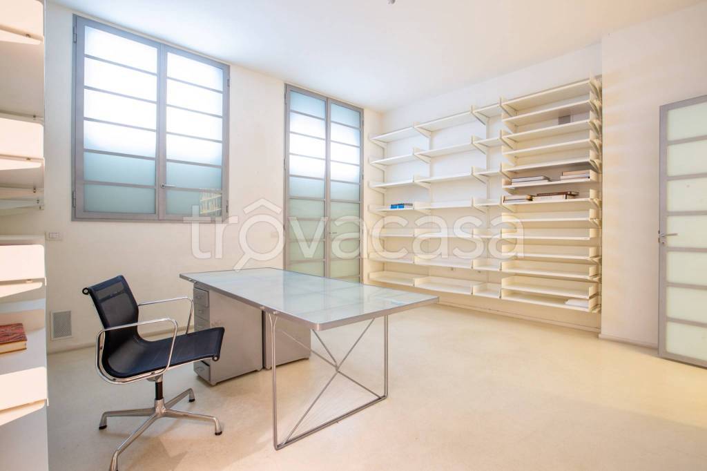 ufficio in affitto a Milano