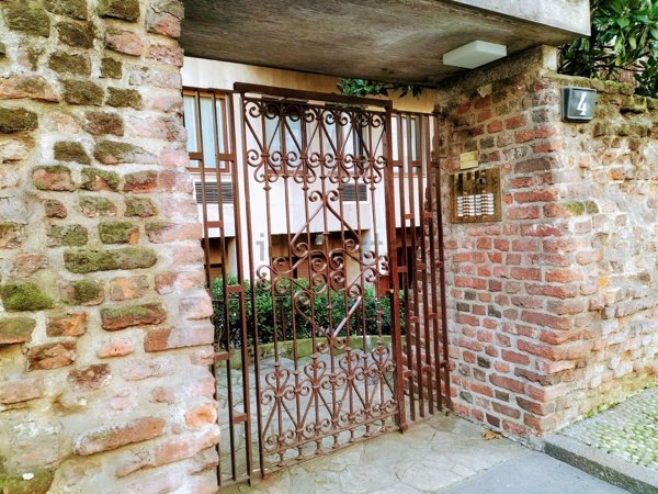 appartamento in affitto a Milano in zona Bocconi
